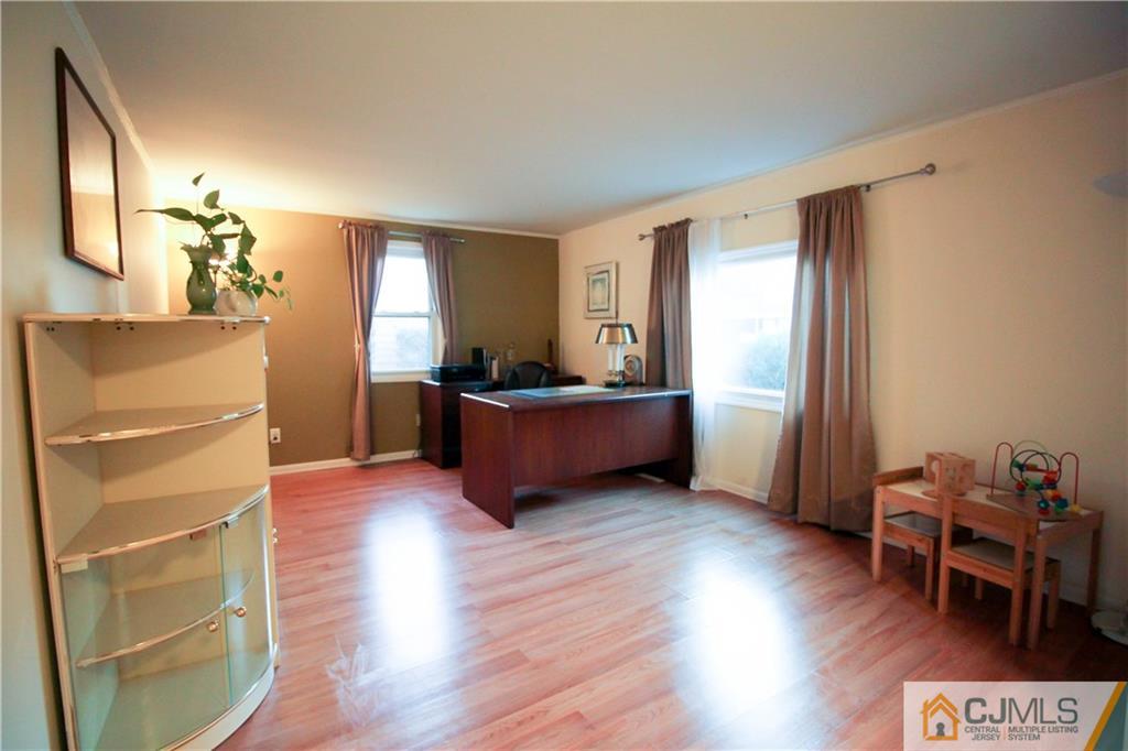 5 Fordham Road Somerset, NJ 08873 - Photo 9 of 23 Gallery Image 9