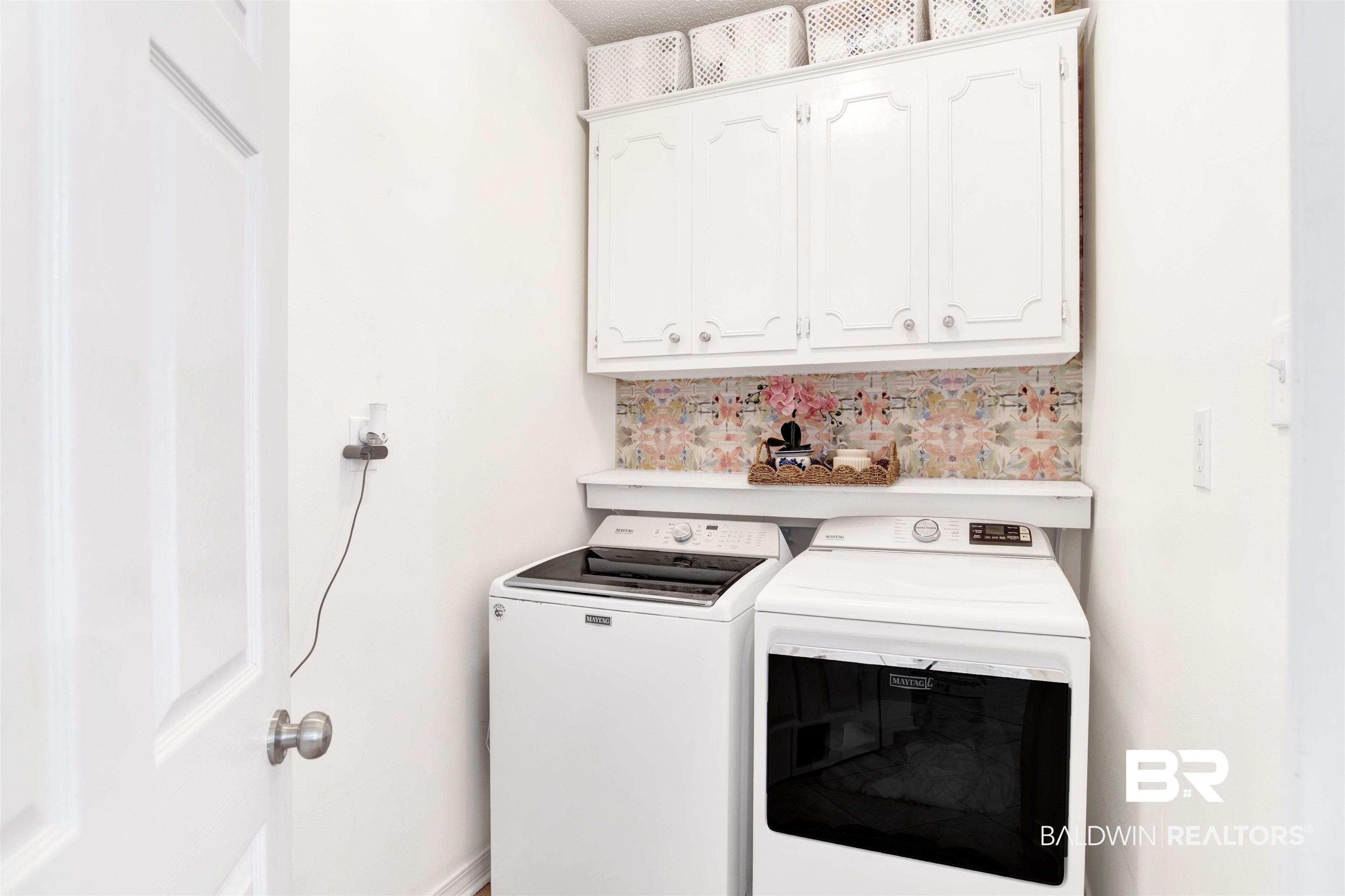 7040 Highpointe Place West Daphne, AL 36527 - Photo 19 of 37 Laundry