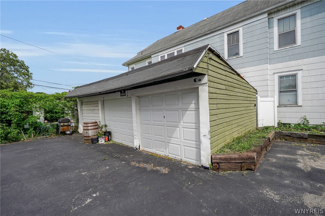 239 Roesch Avenue Buffalo, NY 14207 - Photo 40 of 45