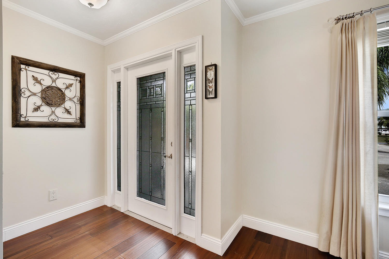 833 Northwest Spruce Ridge Drive Stuart, FL 34994 - Photo 3 of 30 Foyer