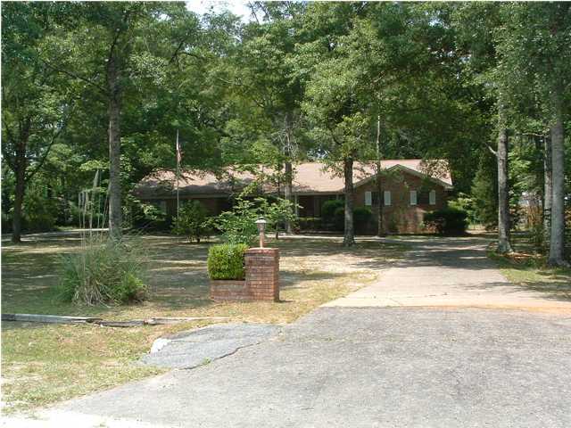 6070 Bud Moulton Road Crestview, FL 32536 - Photo 3 of 12 Gallery Image 3