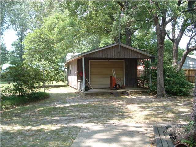 6070 Bud Moulton Road Crestview, FL 32536 - Photo 5 of 12 Gallery Image 5