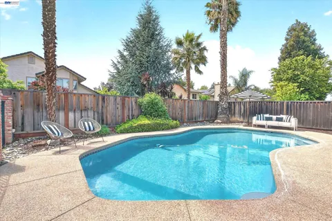 $1,199,000 | 63 Alysia Court, Livermore, CA 94550