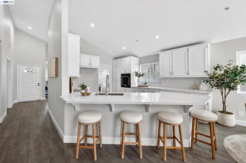 $1,199,000 | 63 Alysia Court, Livermore, CA 94550