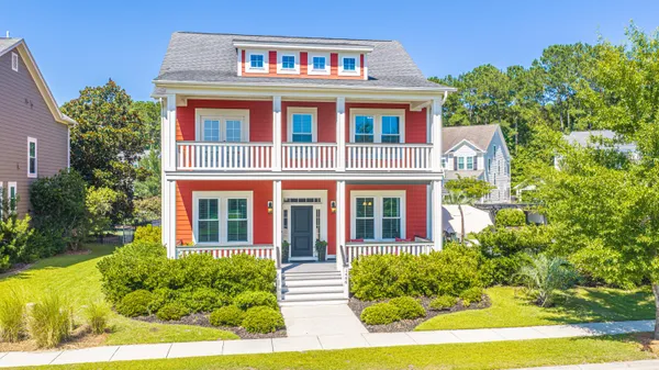 $1,250,000 | 1466 Hollenberg Lane, Mount Pleasant, SC 29466