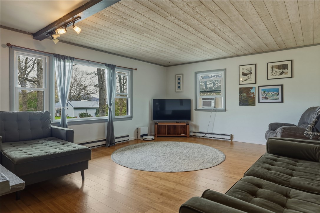 7614 Hardscrabble Road Addison, NY 14801 - Photo 4 of 39 Living room