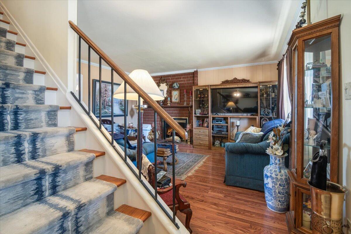 412 Milky Way Lompoc, CA 93436 - Photo 13 of 40 a view of entryway and hall with wooden floor