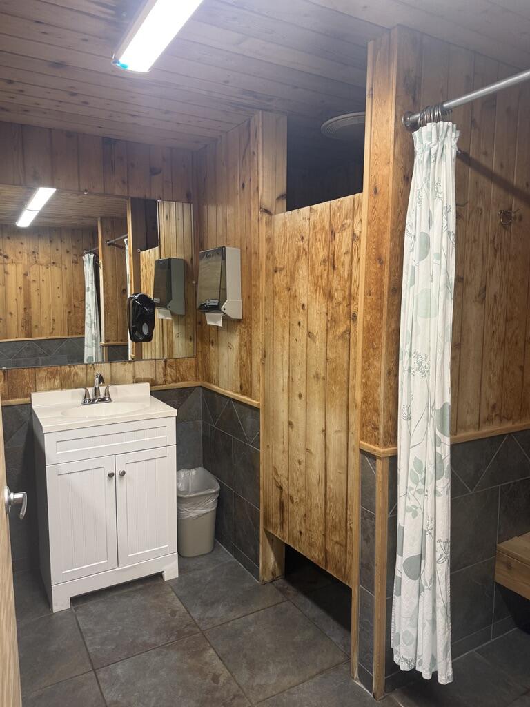 733 Post Road, Unit 105 Wells, ME 04090 - Photo 17 of 24 139981E5-7887-497E-B530-EA8011EE8F5D_1_1