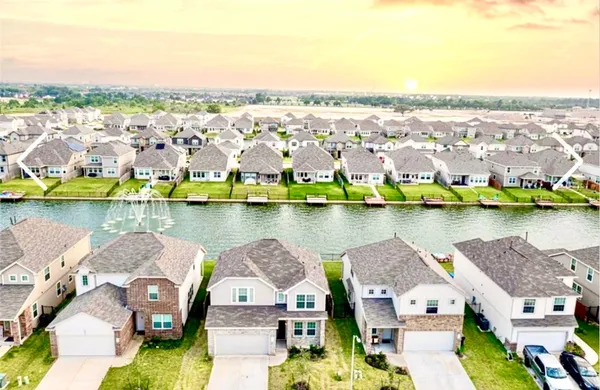 $2,225 | 3302 Alberelli Drive, Katy, TX 77493