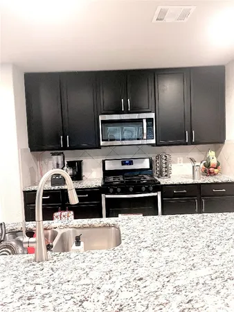$2,225 | 3302 Alberelli Drive, Katy, TX 77493