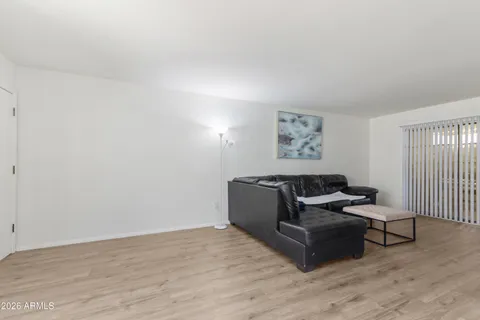 $178,900 | 3119 West Cochise Drive, Unit 149, Phoenix, AZ 85051