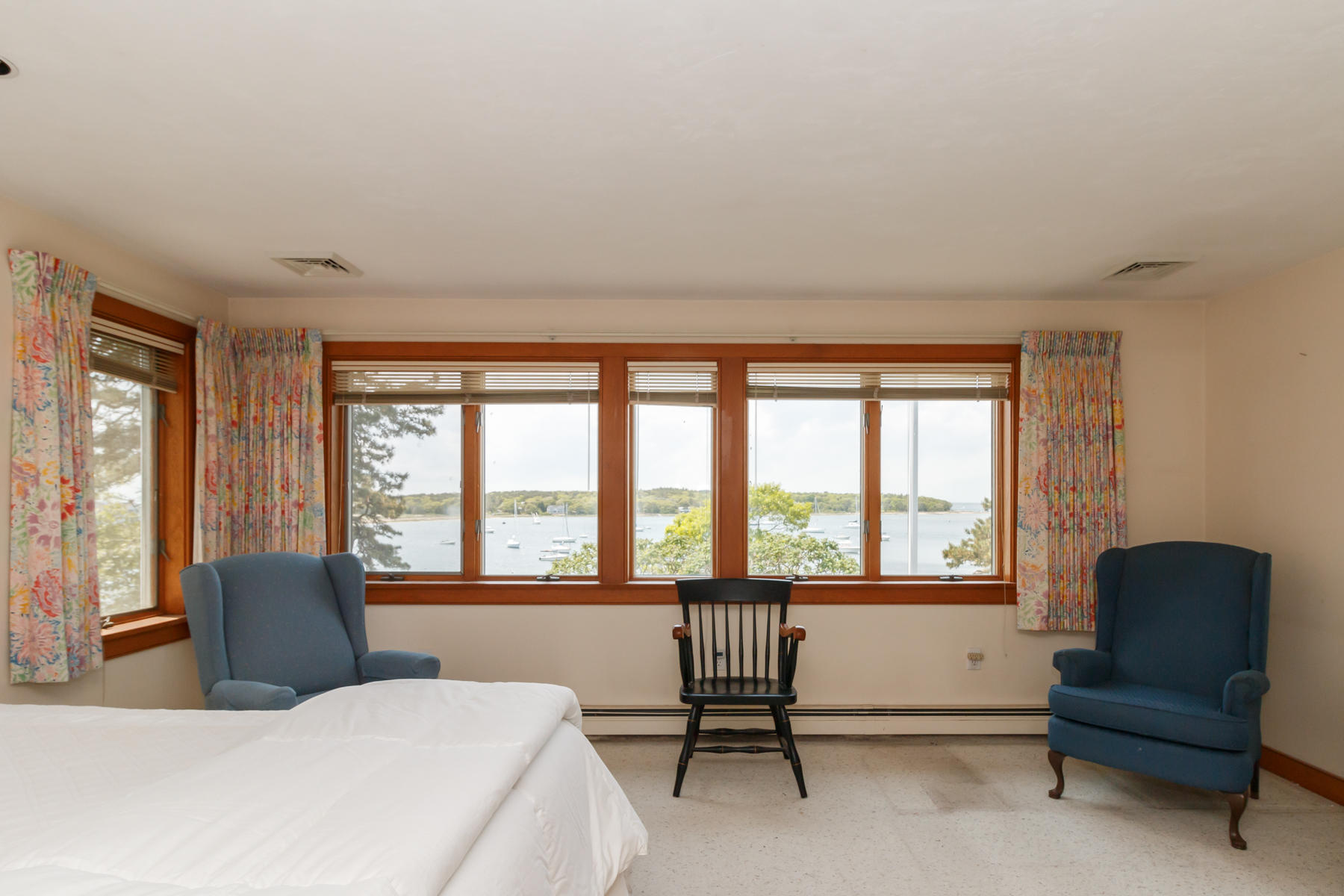 6 Hospital Cove Road Cataumet, MA 02534 - Photo 23 of 31 6HospitalCoveRdCataumet-2064