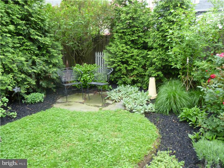 113 Gladstone Road Lansdowne, PA 19050 - Photo 5 of 21 Exterior Back