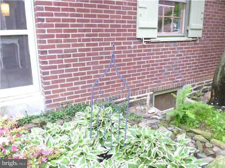 113 Gladstone Road Lansdowne, PA 19050 - Photo 6 of 21 Exterior Side