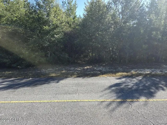 $33,900 | 10-11 Ambassador Drive, Chipley, FL 32428