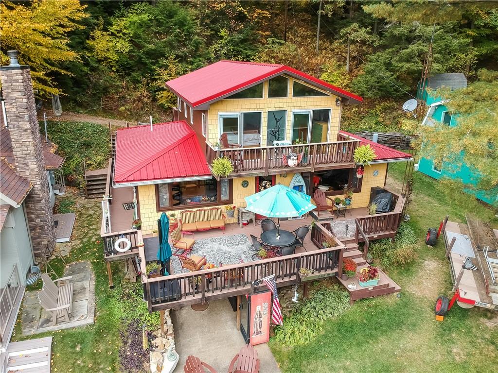 1035 Corbett Lane, Clarion, PA 16214 Compass