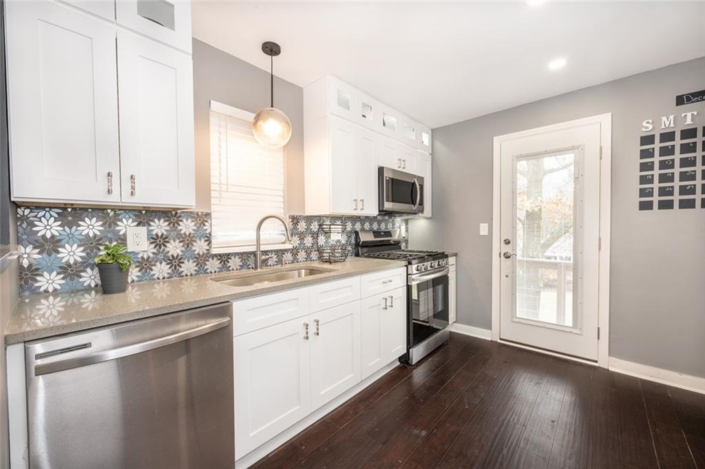 111 Kaylor Road Pittsburgh, PA 15237 - Photo 4 of 25 Gallery Image 4