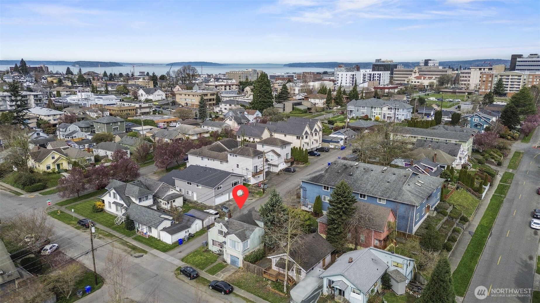1817 34th Street Everett, WA 98201 - Photo 17 of 19 an aerial view of a city with lots of residential buildings