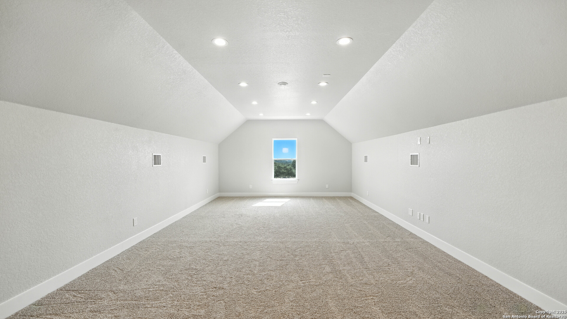 306 Toucan Drive Spring Branch, TX 78070 - Photo 34 of 50 an empty room with a empty space and windows