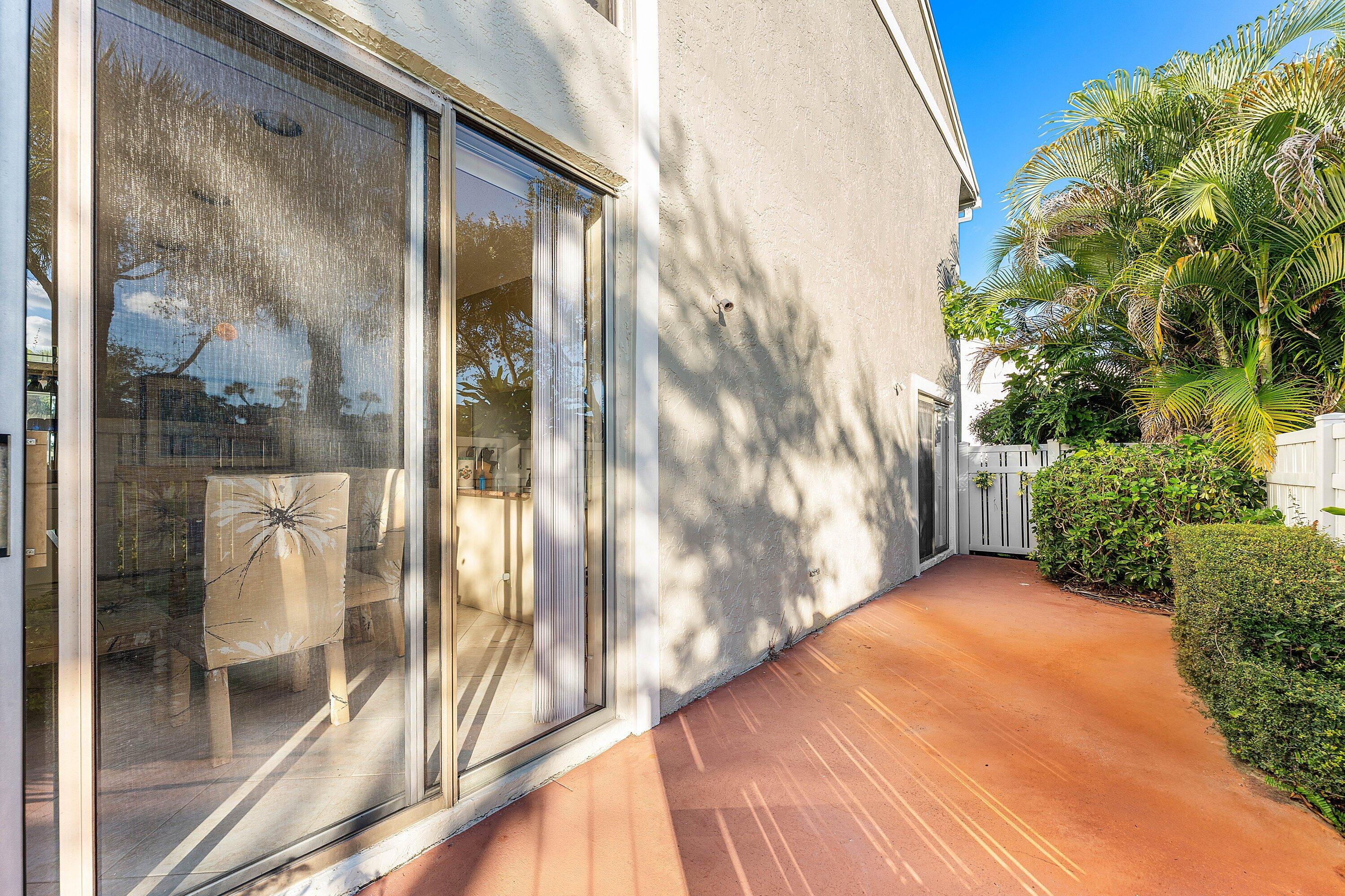 61 Eastgate Drive, Unit A Boynton Beach, FL 33436 - Photo 27 of 54