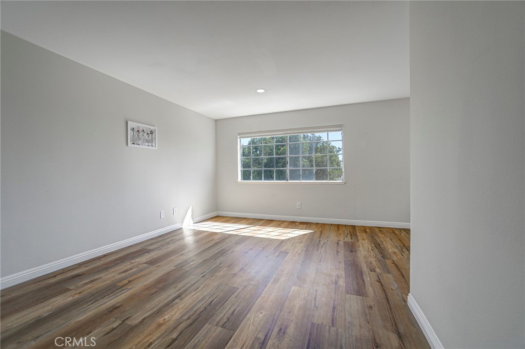 20851 Community Street, Unit 10 Winnetka, CA 91306 - Photo 15 of 23