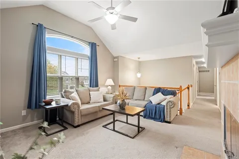 $360,000 | 7808 Northeast 109th Circle, Kansas City, MO 64157