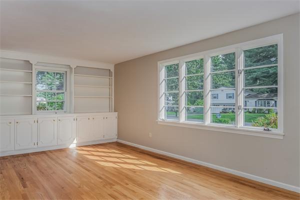 128 Woodland Road Springfield, MA 01129 - Photo 7 of 20