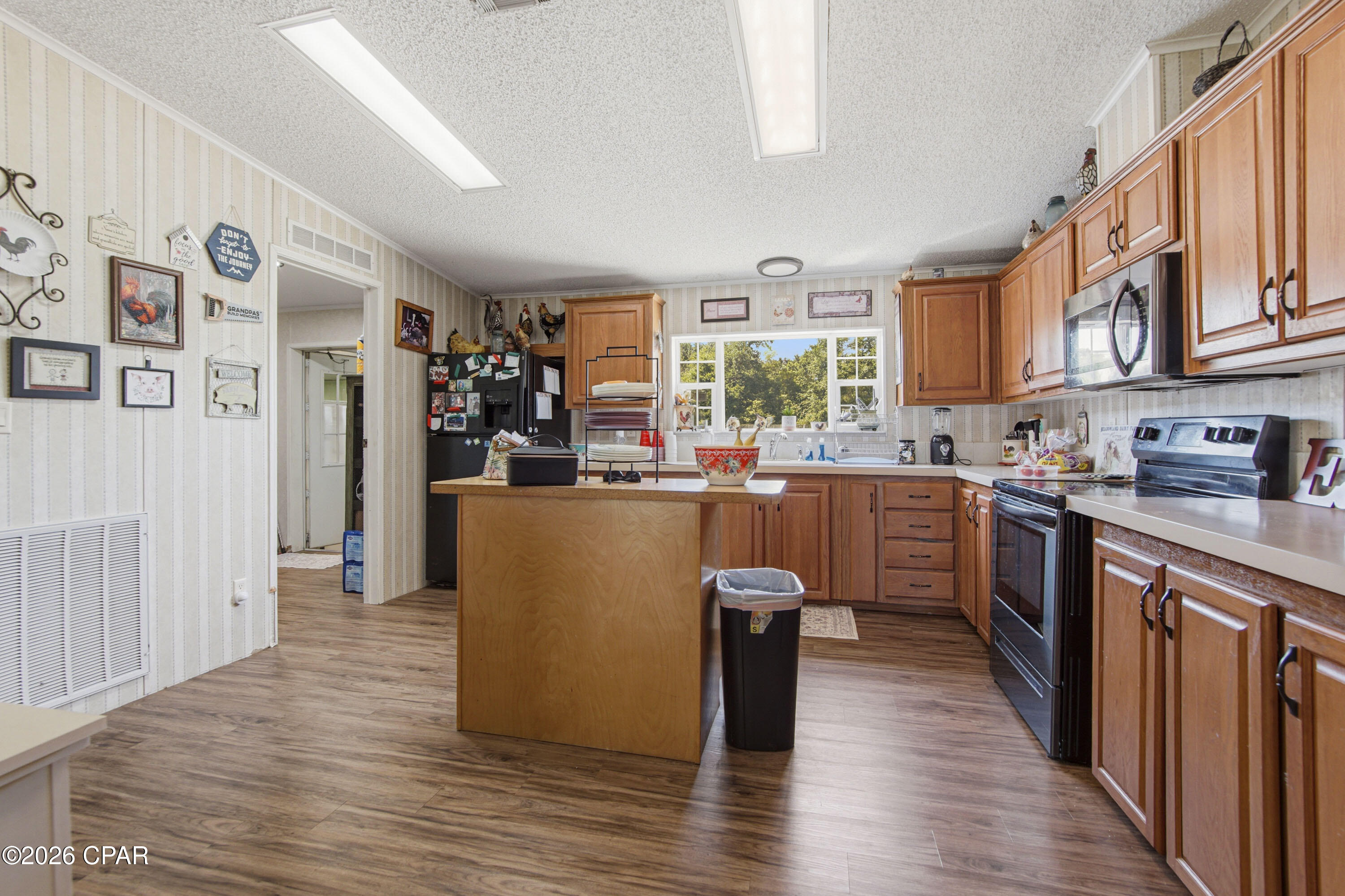 2429 Game Farm Road Panama City, FL 32405 - Photo 2 of 29