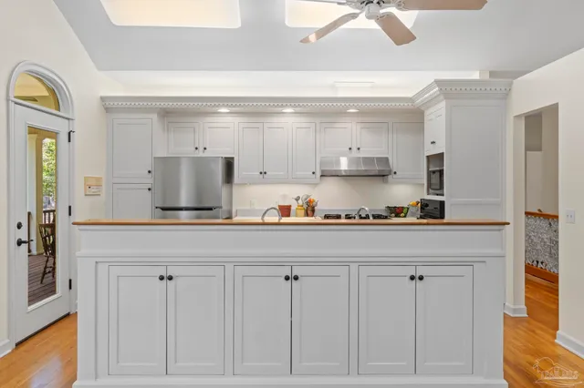 $1,500,000 | 4150 Menendez Drive, Pensacola, FL 32503