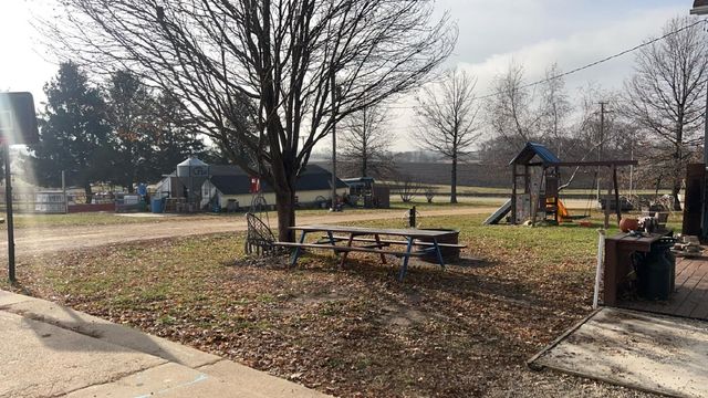 Silver Creek Township Park Parking