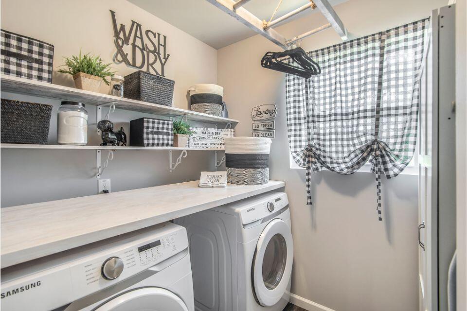 9377 Ellis Road Belding, MI 48809 - Photo 29 of 38 HDP053-i1830-Laundry Room