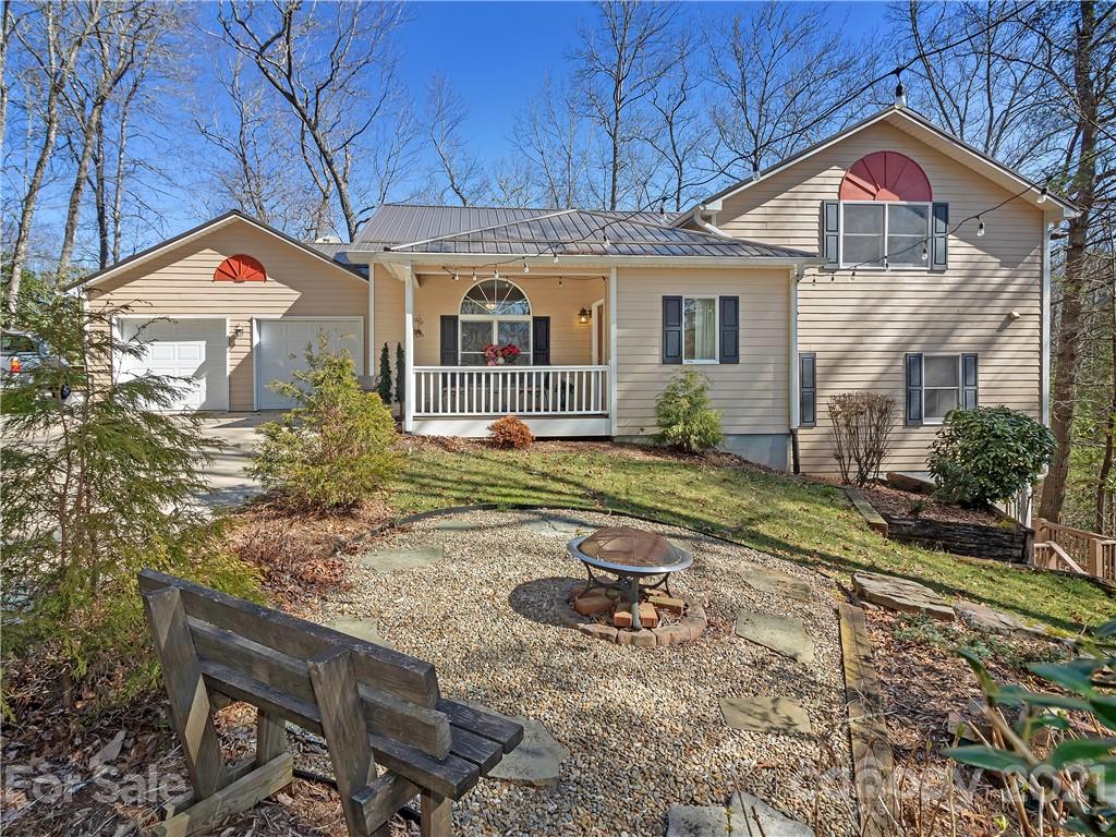 694 Tiptop Road Brevard, NC 28712 - Photo 1 of 32 Gallery Image 1
