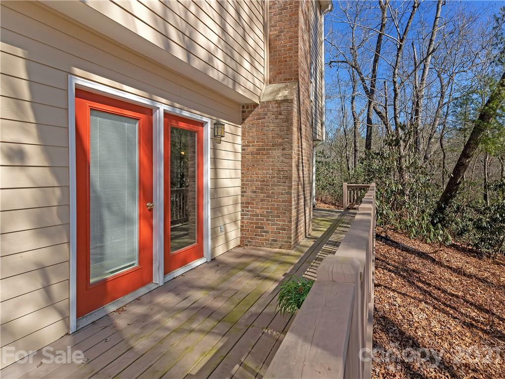 694 Tiptop Road Brevard, NC 28712 - Photo 12 of 32 Gallery Image 12