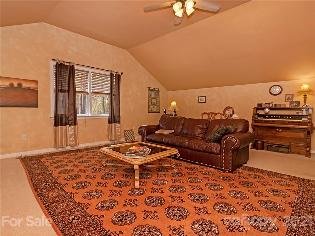 694 Tiptop Road Brevard, NC 28712 - Photo 20 of 32 Gallery Image 20