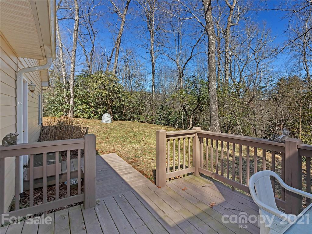 694 Tiptop Road Brevard, NC 28712 - Photo 29 of 32 Gallery Image 29