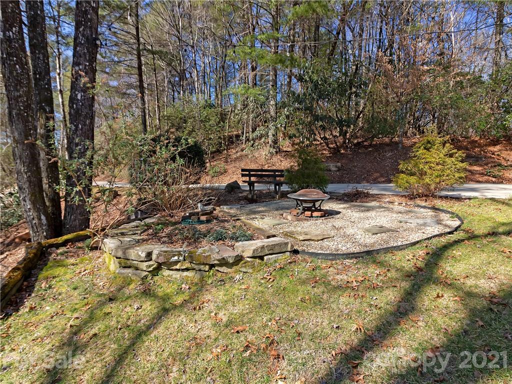 694 Tiptop Road Brevard, NC 28712 - Photo 32 of 32 Gallery Image 32