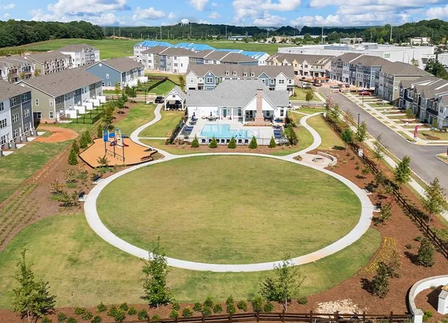 $2,575 | 12250 Town Center Drive, Unit DANIELSON, Covington, GA 30014