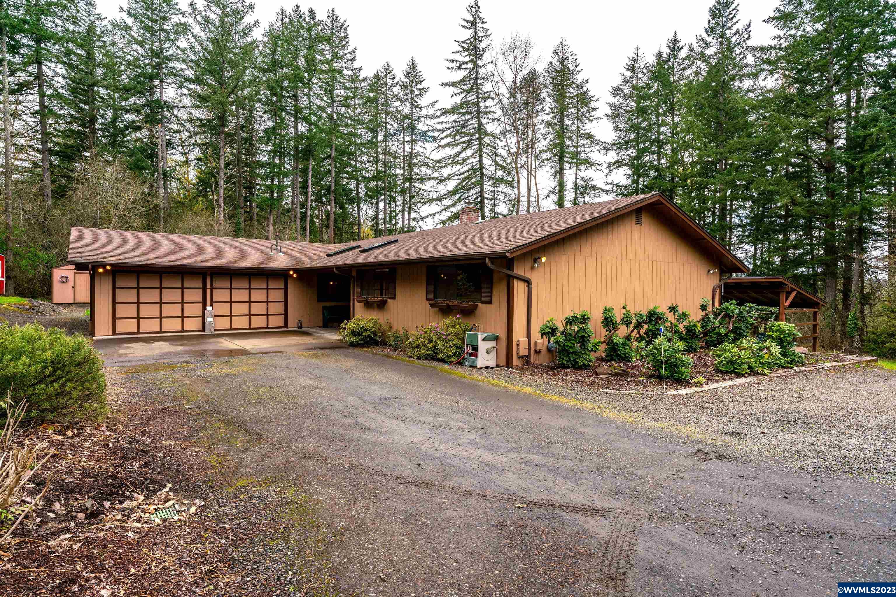 3185 Northwest Countryman Circle Albany, OR 97321 - Photo 1 of 42