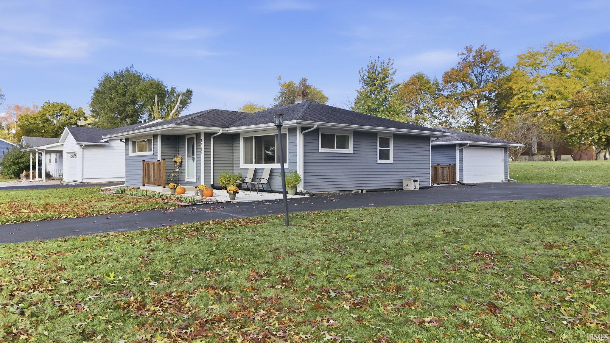 3706 Knoll Road Fort Wayne, IN 46809 - Photo 4 of 34 Gallery Image 4