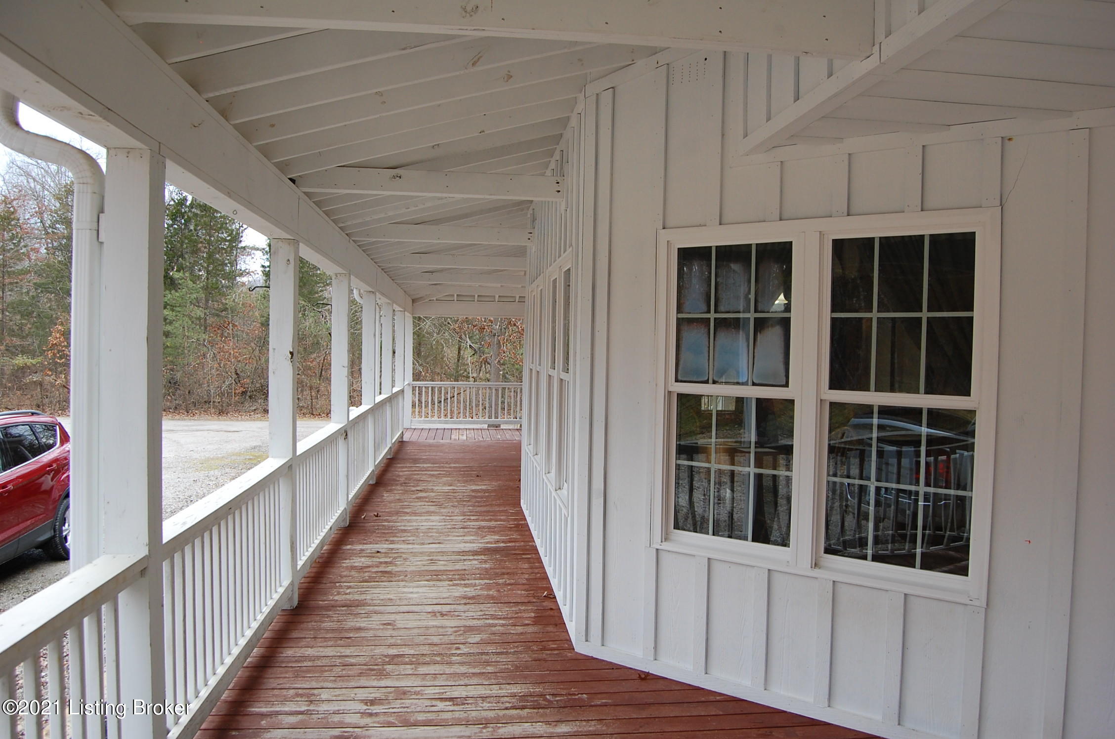 329 Greenwell Road Shepherdsville, KY 40165 - Photo 20 of 49 DSC_0266