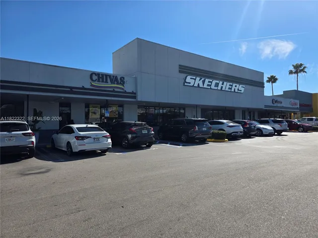 $299,900 | 17000 Northwest 67th Avenue, Unit 126, Hialeah, FL 33015