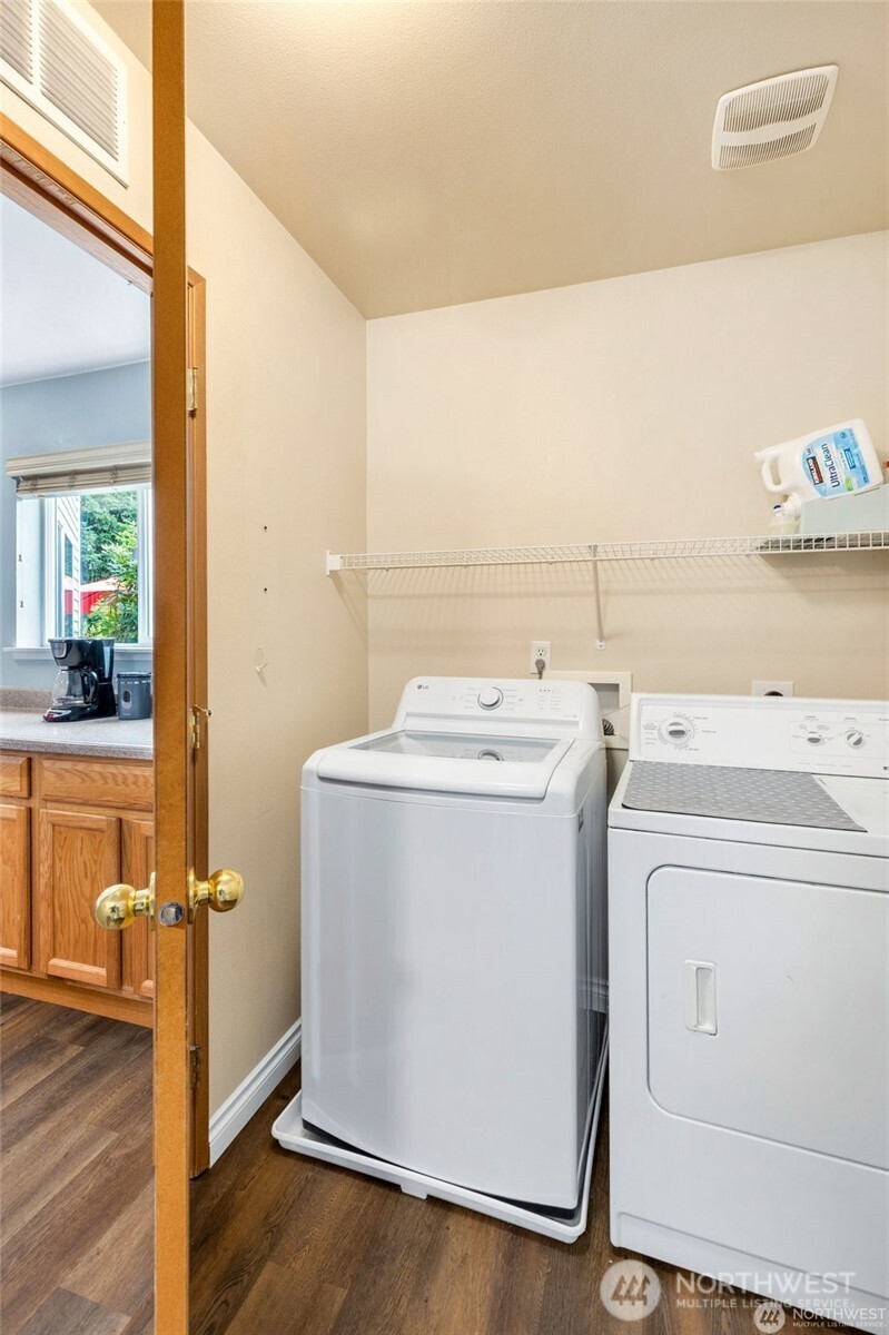 4023 153rd Place Southeast Bothell, WA 98012 - Photo 16 of 39