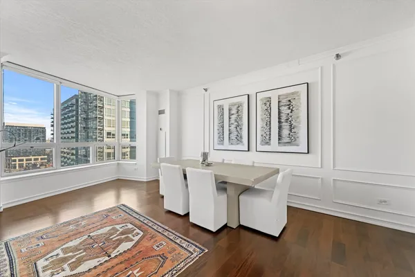 $4,500 | 600 North Kingsbury Street, Unit 1609, Chicago, IL 60654