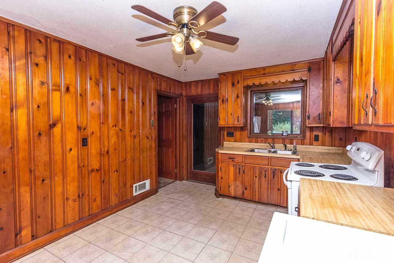 10905 Leesville Road Raleigh, NC 27617 - Photo 2 of 30