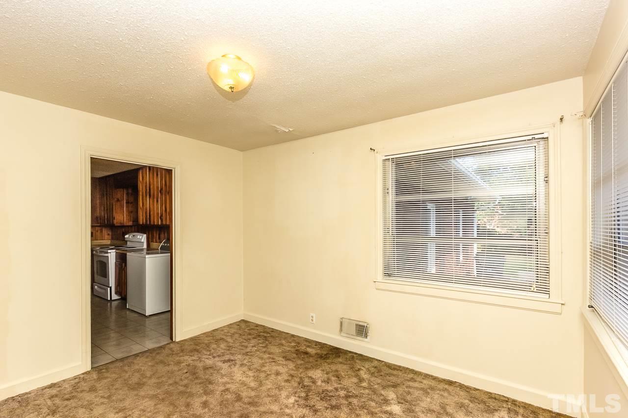 10905 Leesville Road Raleigh, NC 27617 - Photo 16 of 30