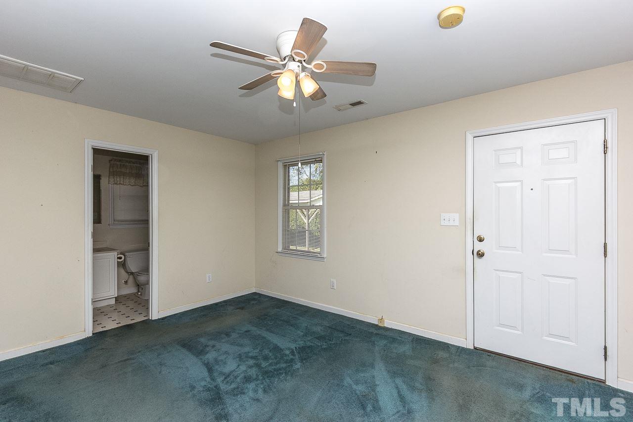 10905 Leesville Road Raleigh, NC 27617 - Photo 26 of 30