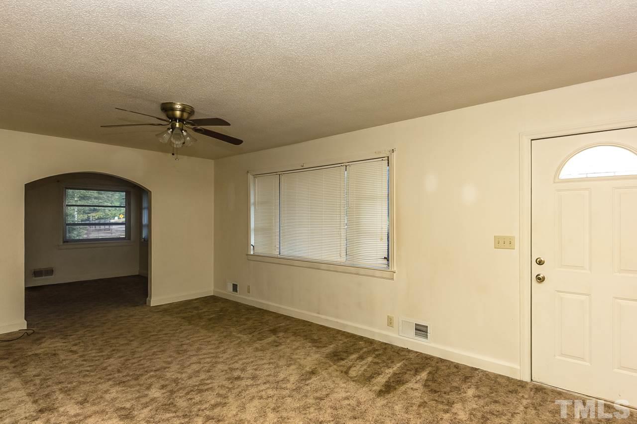 10905 Leesville Road Raleigh, NC 27617 - Photo 7 of 30