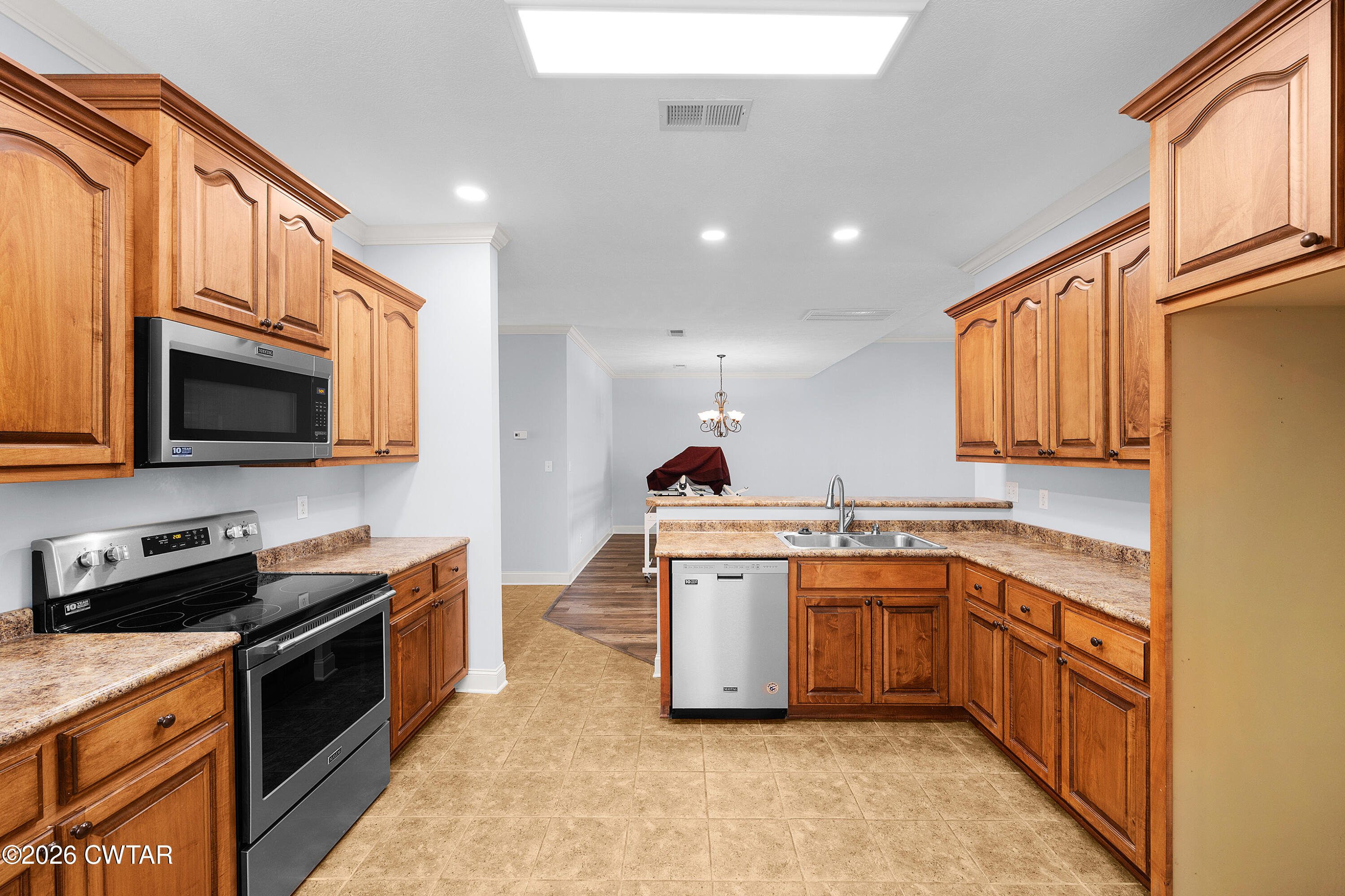 57 Emerald Ridge Cove Jackson, TN 38305 - Photo 9 of 22 EN4A3285