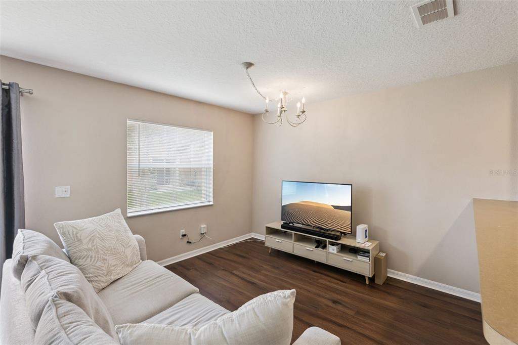 4246 Trident Point Oviedo, FL 32765 - Photo 3 of 37