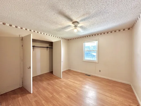 $179,000 | 115 South Oak Street, Collinwood, TN 38450